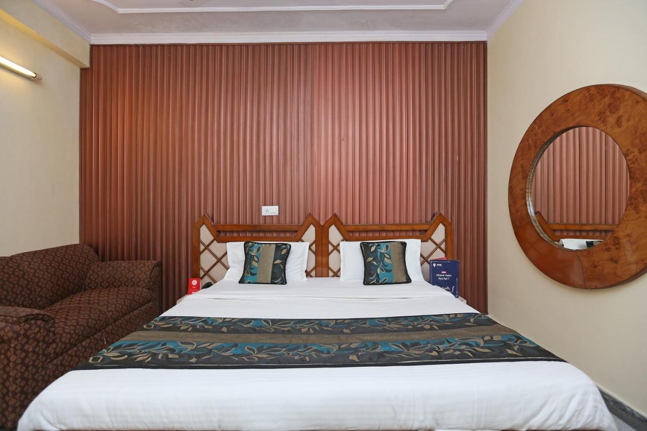 Oyo Flagship 9554 Hotel Grand Plaza Faridabad Εξωτερικό φωτογραφία