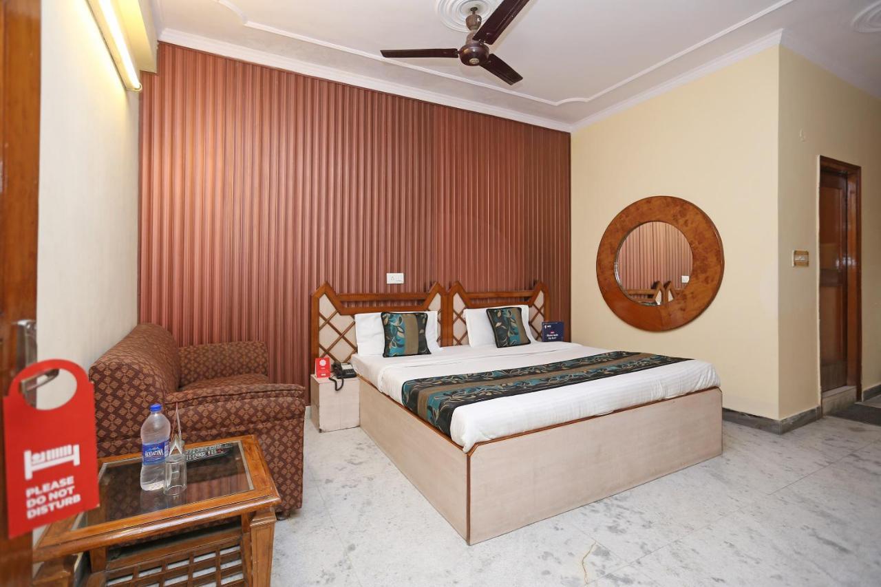 Oyo Flagship 9554 Hotel Grand Plaza Faridabad Εξωτερικό φωτογραφία